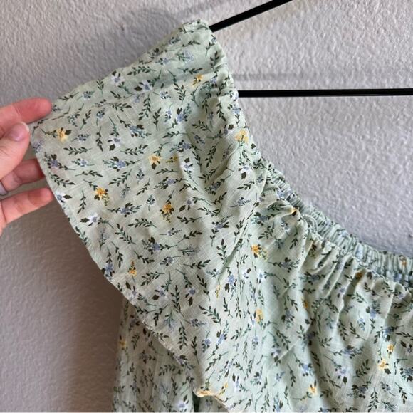 NWT A.n.a Green Floral Off Shoulder Long Sleeve Blouse Size 3X - Picture 2 of 8